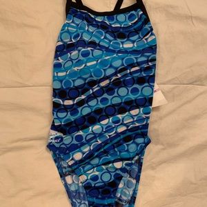 NWT SIZE 32 SPEEDO ENDURANCE BATHING SUIT